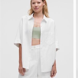 LuLuLemon LuluLinen Boxy button up